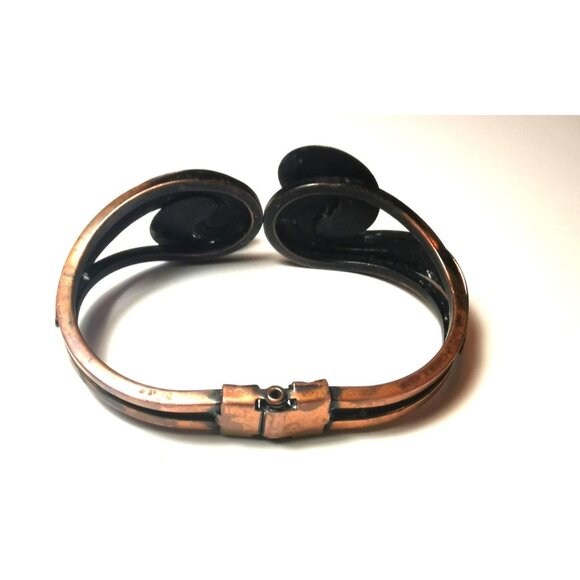 Vintage Copper Hinged Clamper Bracelet - Mid-Century Modernist Style Cuff - Picture 5 of 9